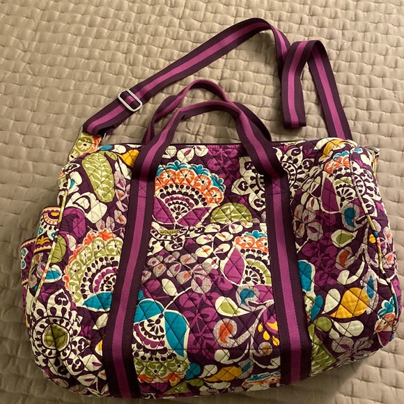 Vera Bradley duffel - Picture 1 of 4